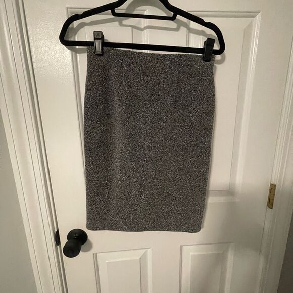 LOFT Pencil Skirt - Picture 3 of 4